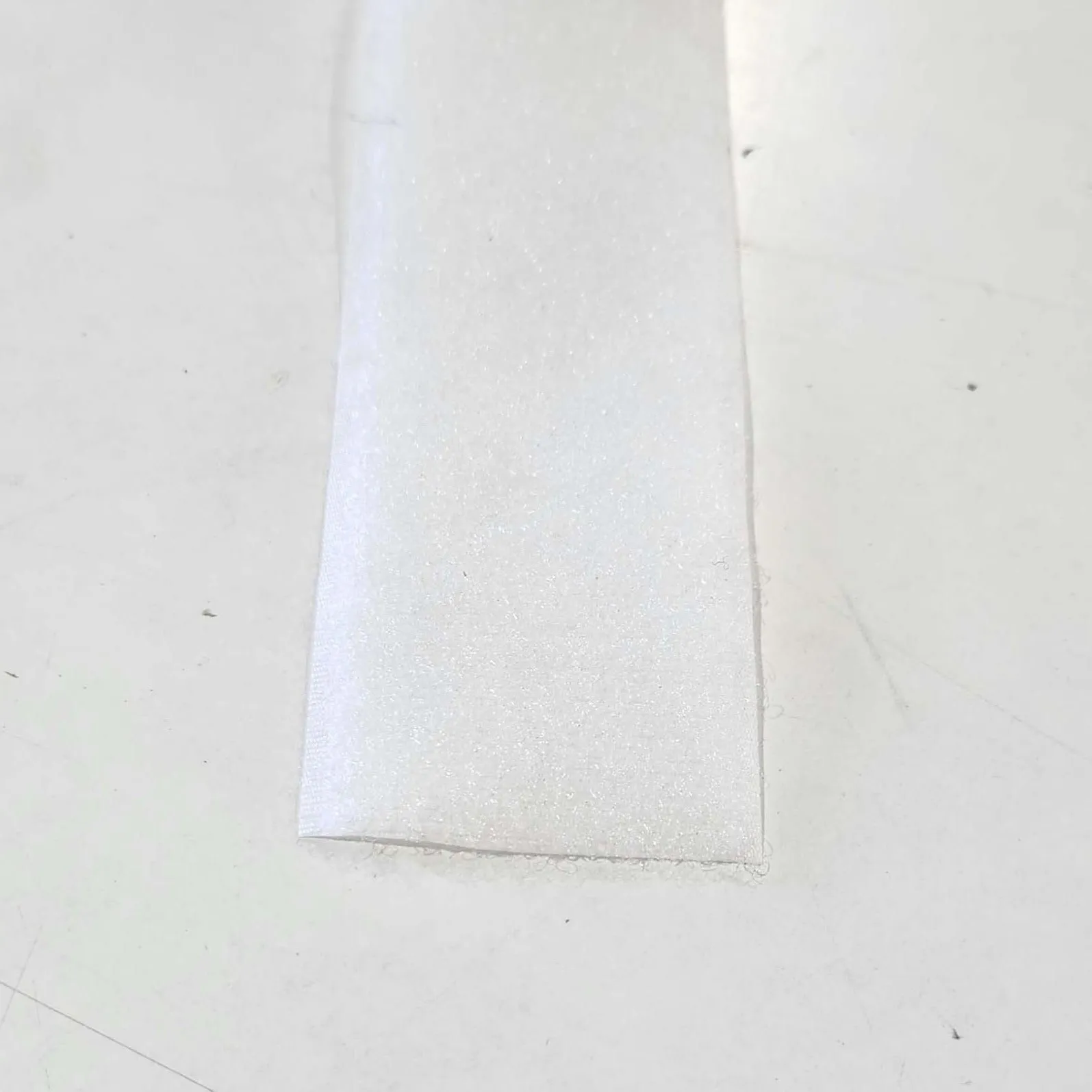 Hook and Loop Tape per mtr