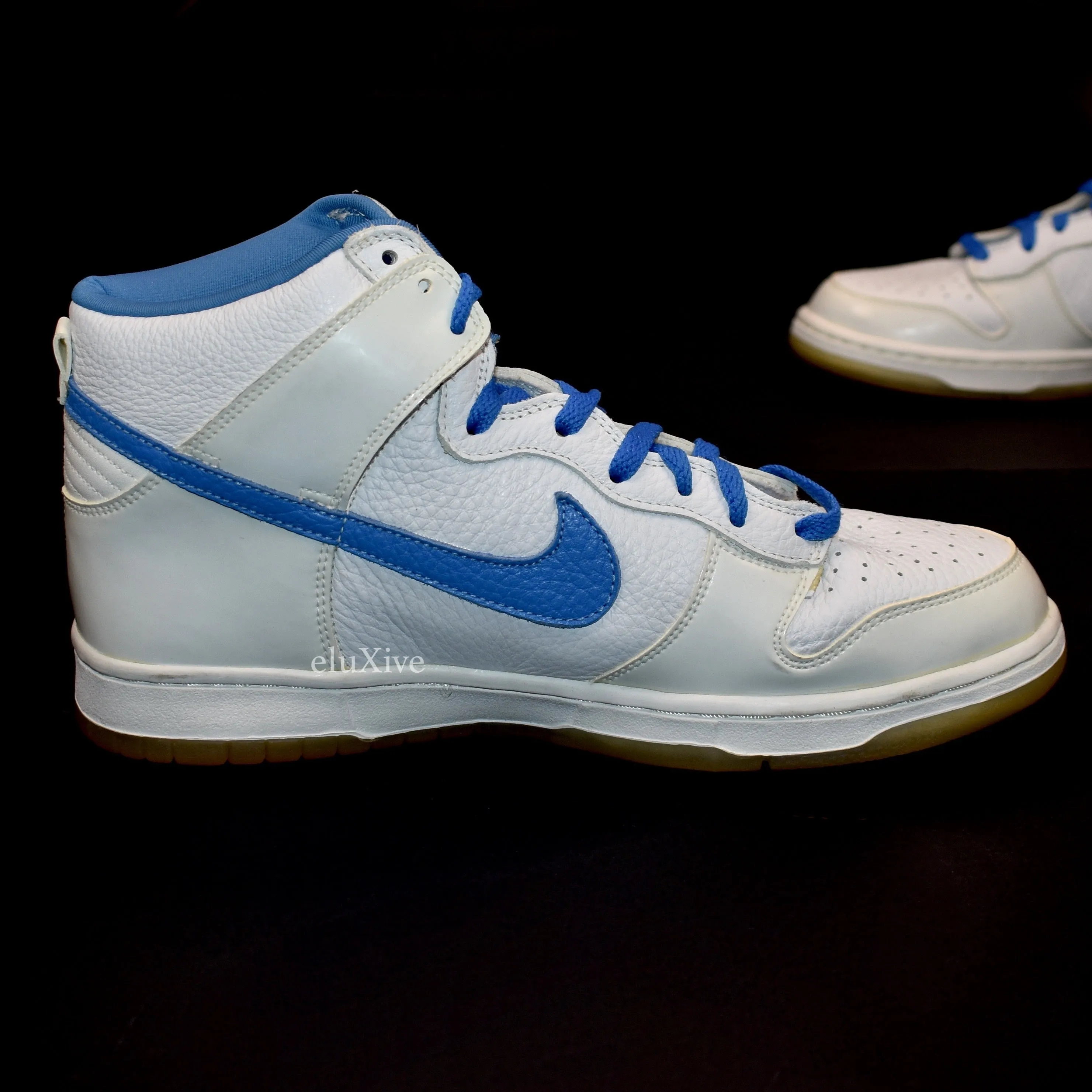 Nike - 2002 Dunk High Footaction 'UNC'
