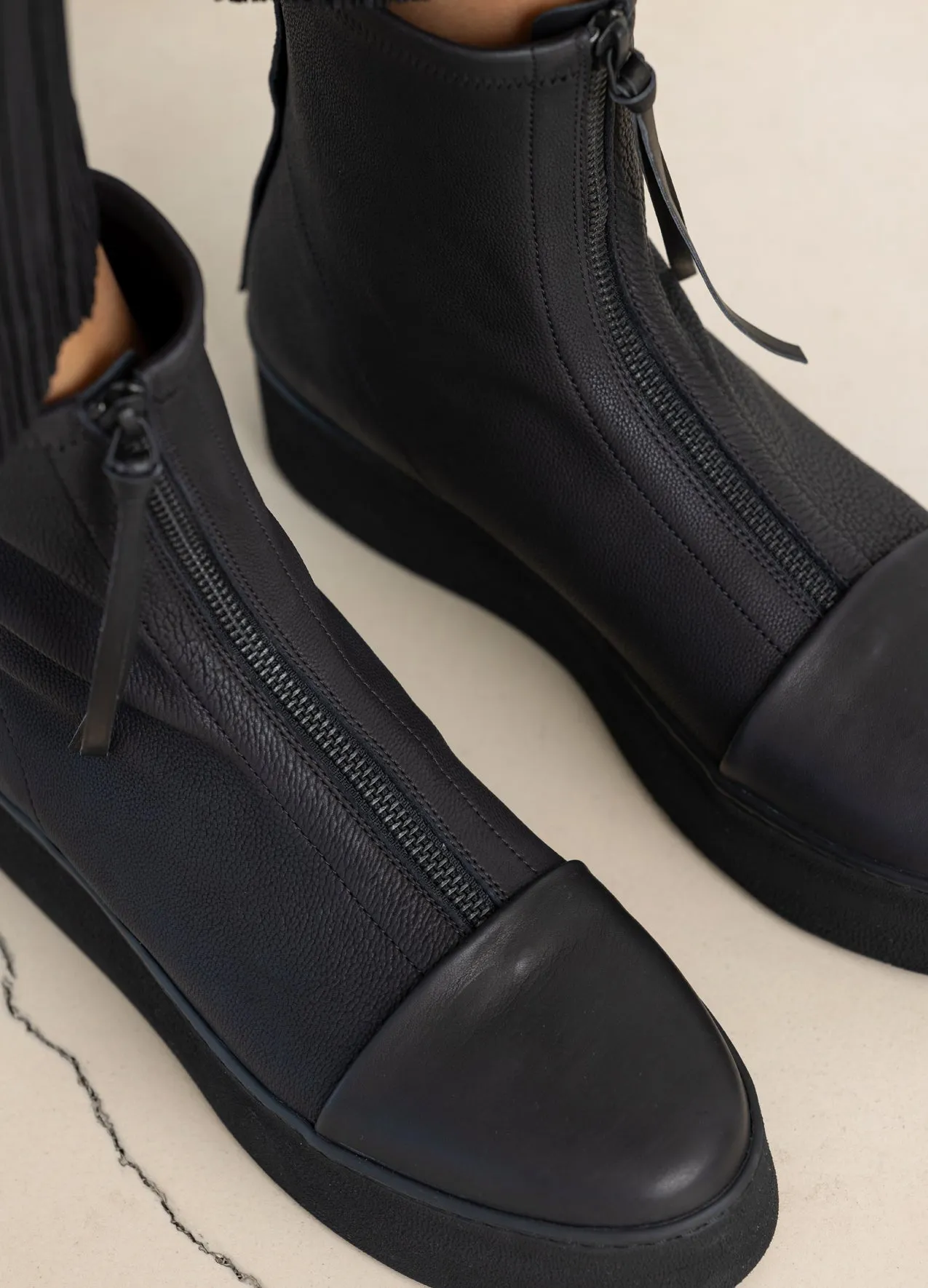 PURO SECRET BOOTS ALL IN ON