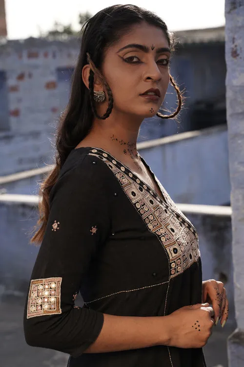 Urmul 'Nayab'  Handloom Kurti set (Kurti,Pant )